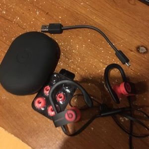 Beats wireless headphones